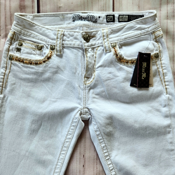NWT Miss Me "Signature Boot" Bootcut White Jean Beaded Wood | Women's Size 28 - Picture 5 of 14